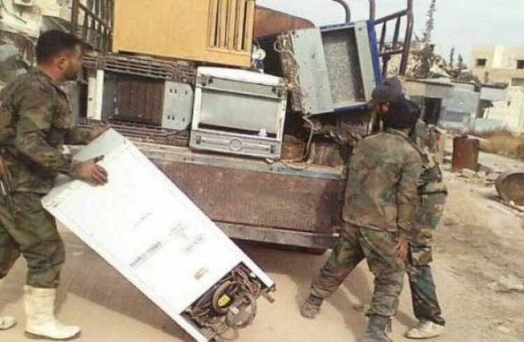 النظام وميليشيات إيران نهبوا 30 منطقة سوريّة منذ 2019