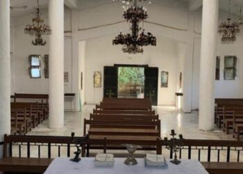 المسيحيون في سوريا: وقود صراع بذريعة الحماية