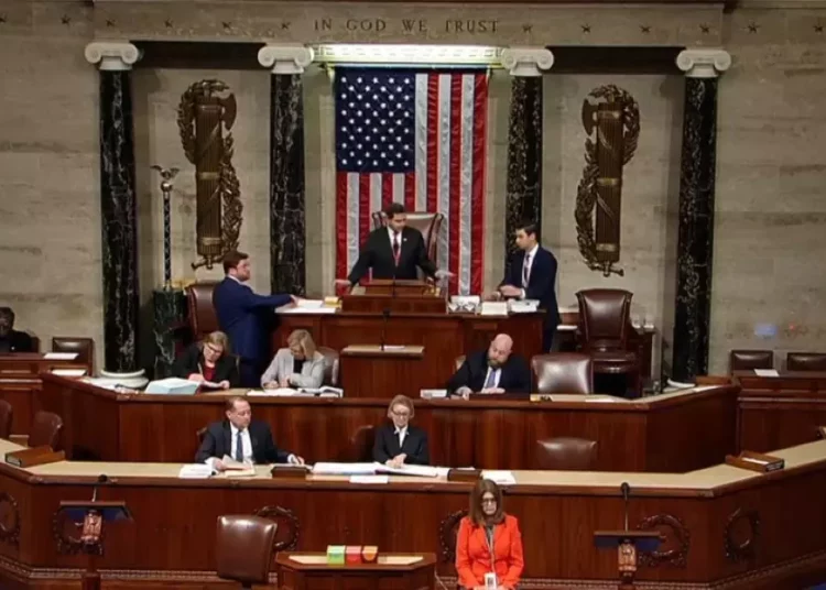 “شام” ترصد أبرز التعليقات على صدور أول حزمة عقوبات أمريكية ضد النظام السوري وفق “قانون قيصر”