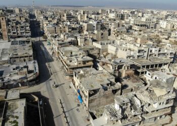 صور فضائية تظهر الدمار الذي أحدثه قصف الأسد وروسيا بإدلب