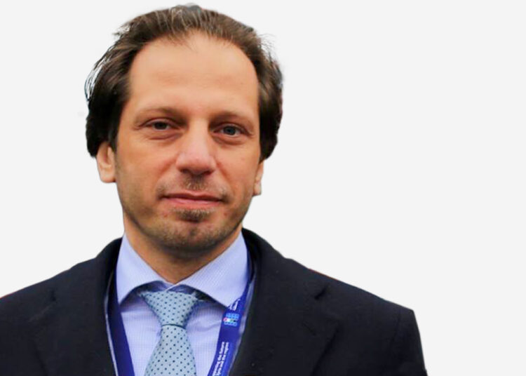 فضل عبد الغني لعنب بلدي: نملك مصادر متعددة للمعلومات ويجب نسب الجرائم لأصحابها