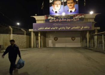 تقرير حقوقي: النظام السوري التفّ على الضغوط الدولية بعفو “مخادع”