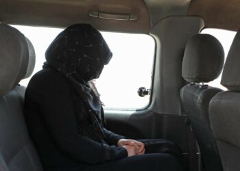 بعد إطلاق سراحهن من سجون النظام.. سوريات ما زلن يبحثن عن النجاة من وصمة المجتمع