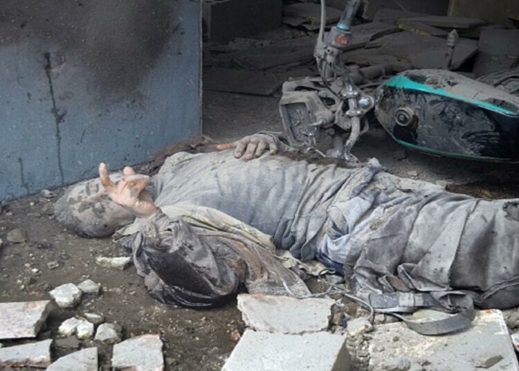 تقرير: مقتل 21 من الطواقم الطبية والدفاع بسورية