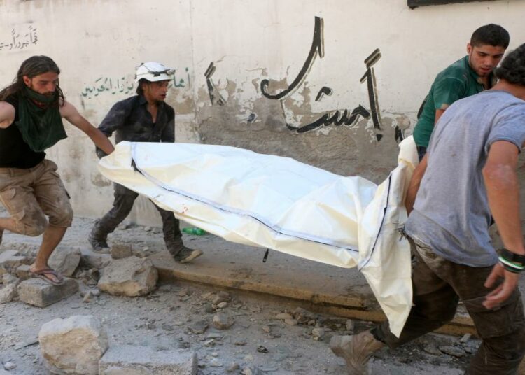 روسيا قتلت 2704 مدنيين منذ تدخلها في سورية