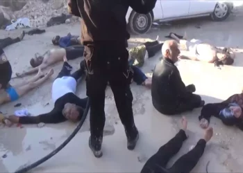 السورية لحقوق الإنسان: 214 هجوماً كيميائياً نفَّذها النظام، 11 منها بعد هجوم خان شيخون بدون أيَّــة محاسبة