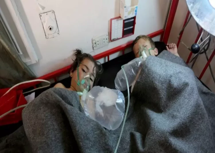 شبكة حقوقية: تسجيل خمس هجمات لنظام الأسد بالأسلحة الكيميائية بعد حادثة خان شيخون