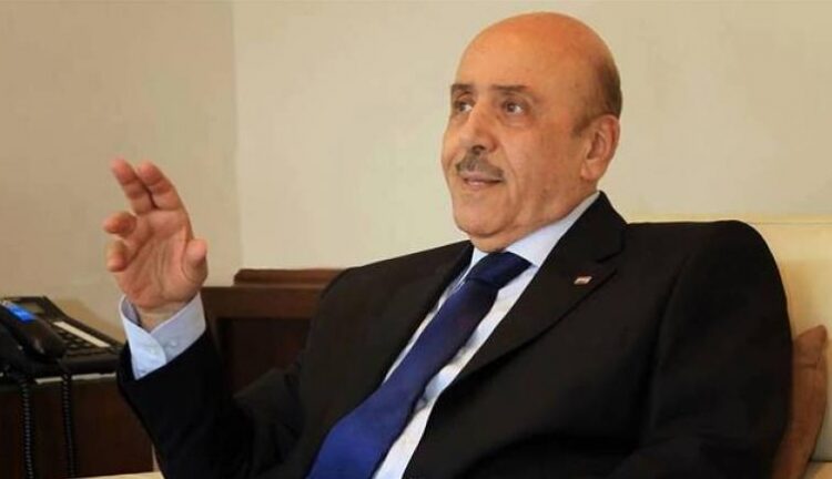 حقوقي سوري: عدة رسائل من وراء مذكرة التوقيف بحق علي مملوك