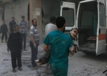 السورية لحقوق الإنسان: مقتل 28 من الكوادر الطبية والدفاع المدني في شباط 2018