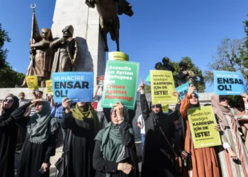 تقرير يرصد اعتقال النظام السوري لاجئين عائدين ويحذر دول اللجوء من إعادتهم