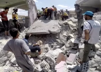 التصعيد بشمال سوريا.. مقتل طفلين بغارات النظام