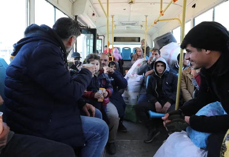 بعد تصاعد الحديث عن إعادتهم.. هل يرجع اللاجئون السوريون إلى بلدهم؟