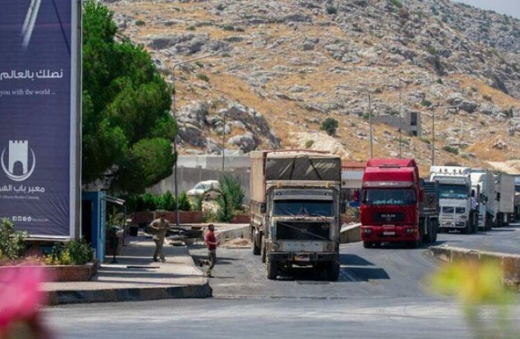 الشبكة السورية: الفيتو الروسي لمنع دخول المساعدات عبر الحدود يهدف إلى نهبها