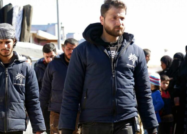 مبادرات لسد العجز.. الزلزال يحوّل المنظمات من منقذ إلى ضحية