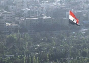 مصادرة النظام ممتلكات اللاجئين السوريين.. قطعٌ لطريق العودة (تقرير)