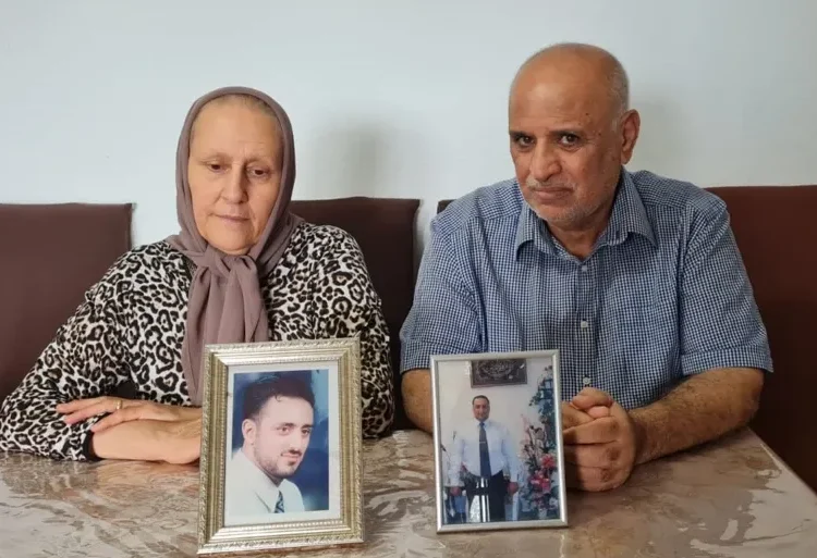 “الغارديان”: ذوي ستة رجال من ضحايا من مجزرة التضامن تعرفوا على أبنائهم