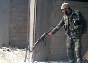 “النيابة الوطنية لمكافحة الإرهاب” بفرنسا تدرس وثائق حول “مجزرة التضامن”