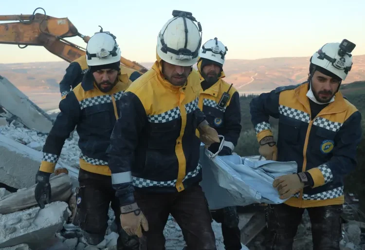 كيف أضعف قطع المعونات الأميركية التحقيق بجرائم الحرب في سوريا؟