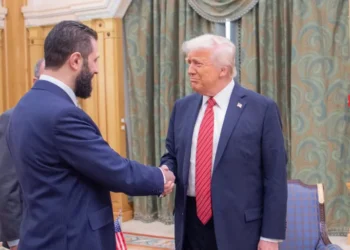 من العزلة إلى الانفتاح المشروط: تفكيك العقوبات الأميركية على سوريا