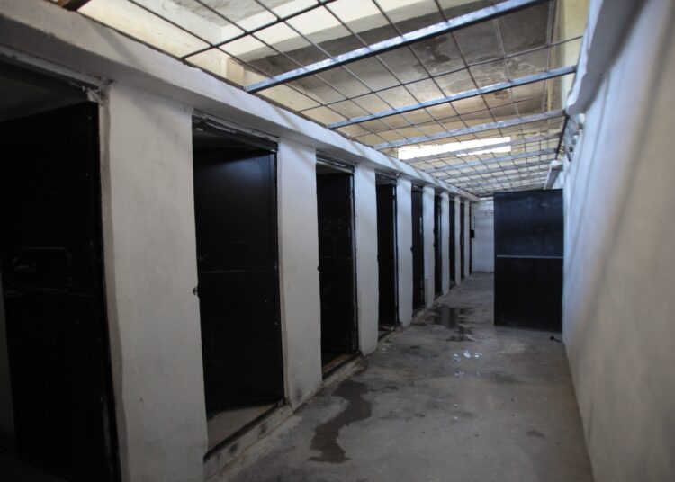 سورية: اعتقال مسؤولي دور أيتام في إطار متابعة مصير أبناء المعتقلين