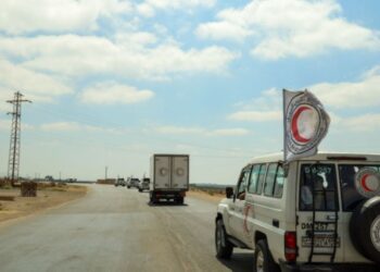 الهلال الأحمر يدخل ريف السويداء لإجلاء دفعة جديدة من المدنيين