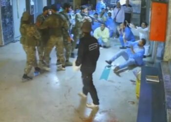 عبد الغني: لا مبرر لقتل الكادر الطبي حتى في مواجهة الأجهزة الأمنية