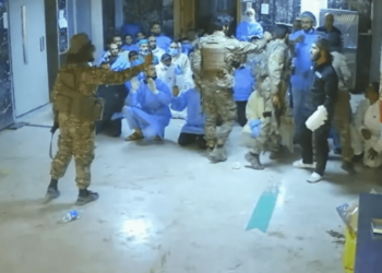 كاميرا مراقبة توثق إعداماً ميدانياً في مشفى السويداء واتهامات لقوى الأمن الداخلي