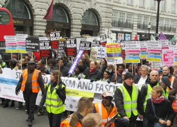 حتى لا ينطفئ مصباح حقوق الإنسان