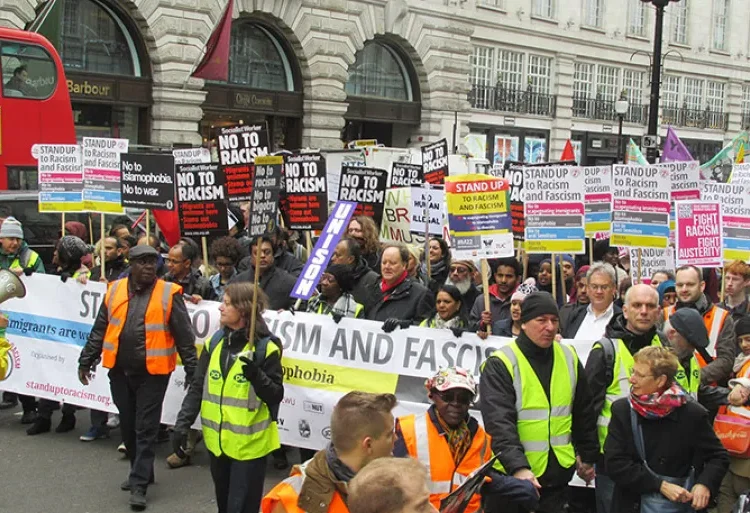 حتى لا ينطفئ مصباح حقوق الإنسان