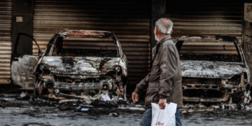 أسئلة مفتوحة بعد عام على أحداث الساحل السوري