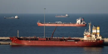 غلق مضيق هرمز في مرآة القانون الدولي