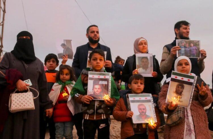 العدالة الانتقالية في سوريا بعد الأسد: عمل إطاري تحويلي من أجل المحاسبة والإصلاح