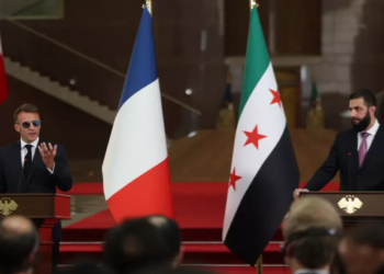 الشرع يتطلع لفرنسا شريكا أولا لسوريا.. وماكرون يشيد بشجاعة وكرامة السوريين وتعاون قد يشمل “قوات خاصة”