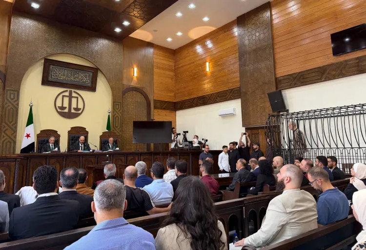 الحكم بالسجن المؤبد على مفتي النظام المخلوع أحمد حسون