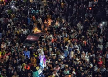 Syria: Families wait desperately for loved ones’ release after prison amnesty