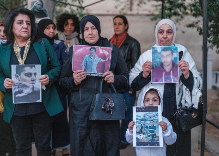 Nog altijd tienduizenden vermisten uit Assad-tijd: onder Syriërs slaat het verdriet om in woede